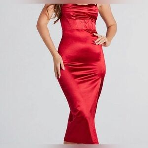 Windsor Radiant Red Midi Dress